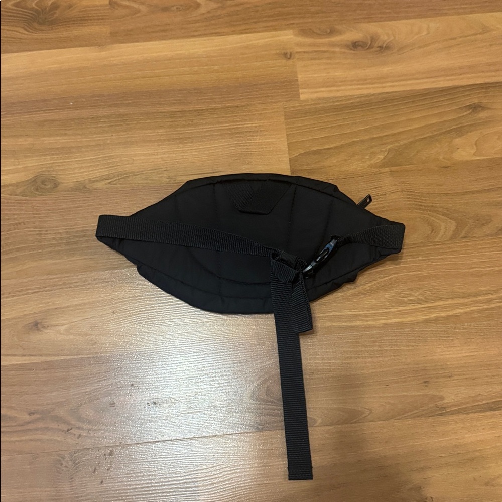 Adidas Black Belt Bag - Picture 2 of 5